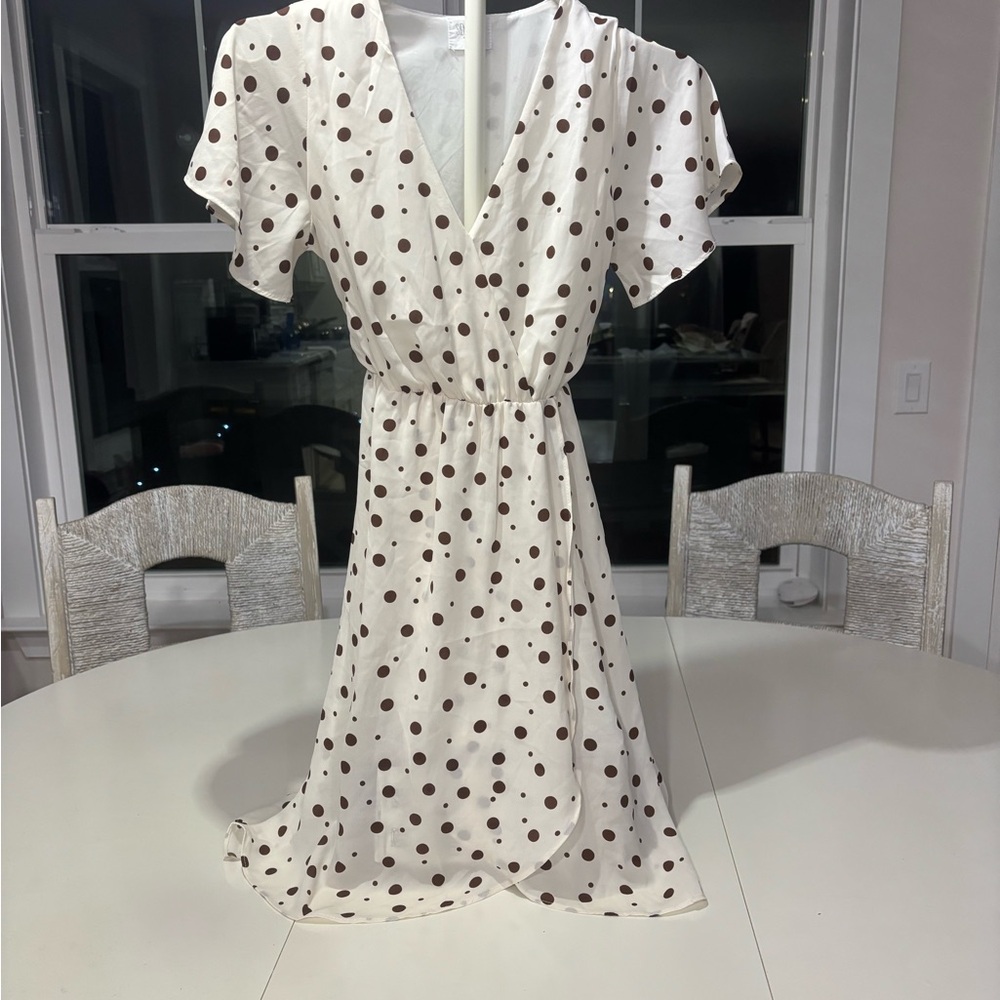 Siena sky Women’s Cream Polka Dot Wrap Dress